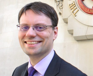 Dr Matthew Connell